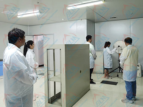 電離輻射黄瓜视频在线下载圖片